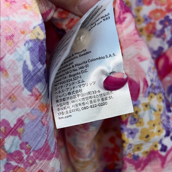 H&M Multicolor Floral Button Down Shirt - Picture 9 of 9